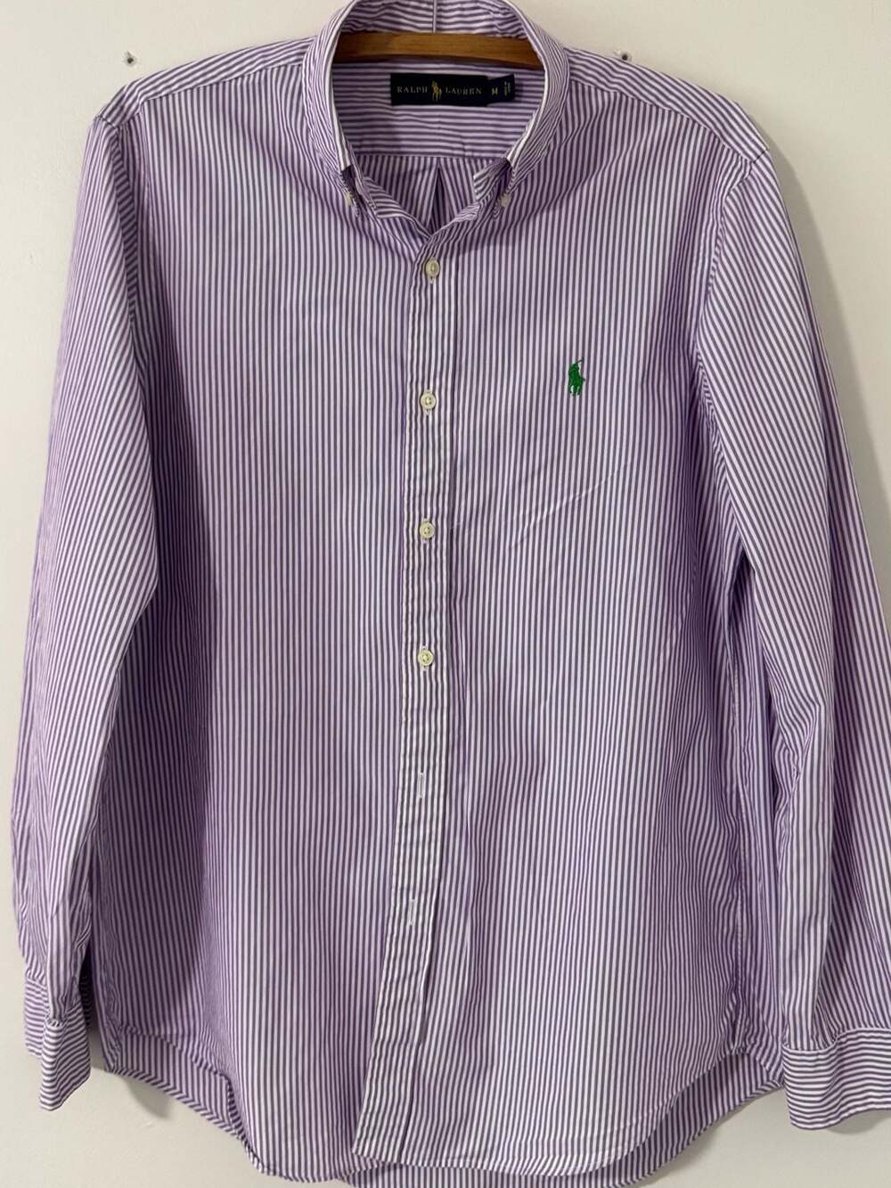 Polo Ralph Lauren Purple and White Striped Size M
Small defect